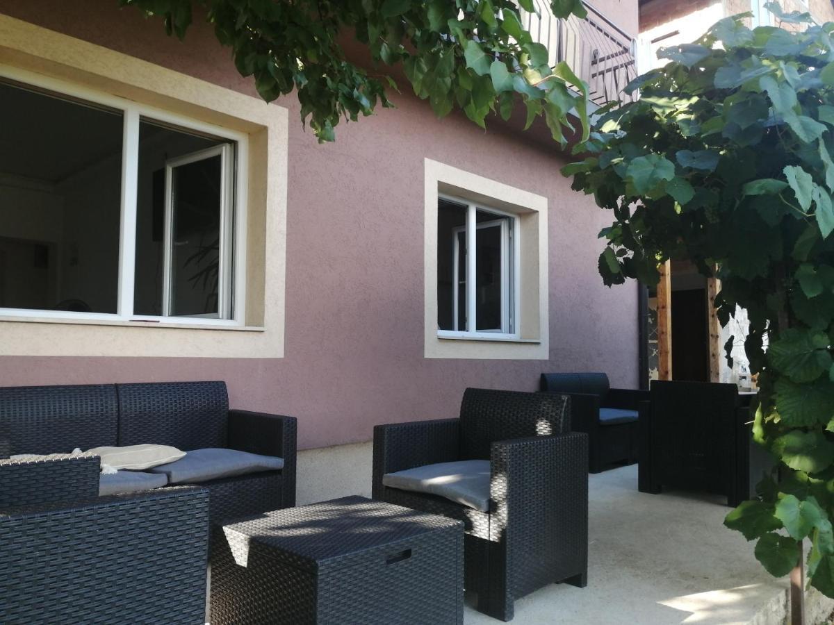 Uzicki-Konaci Apartment Uzice Exterior photo